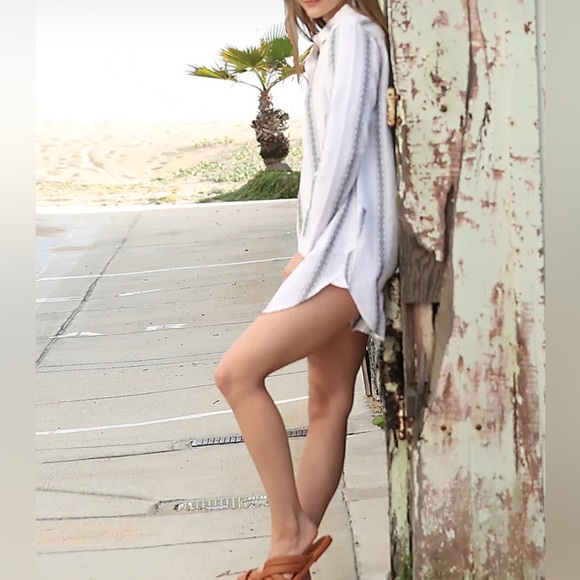 Dylan Clothing Maya Tunic Size L White and Gray Striped Swim Cover-Up - Picture 3 of 14